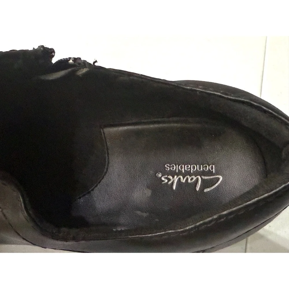 Clarks Bendables Womens Black Leather Heeled Shootie‎ Ankle Booties 10M 80460